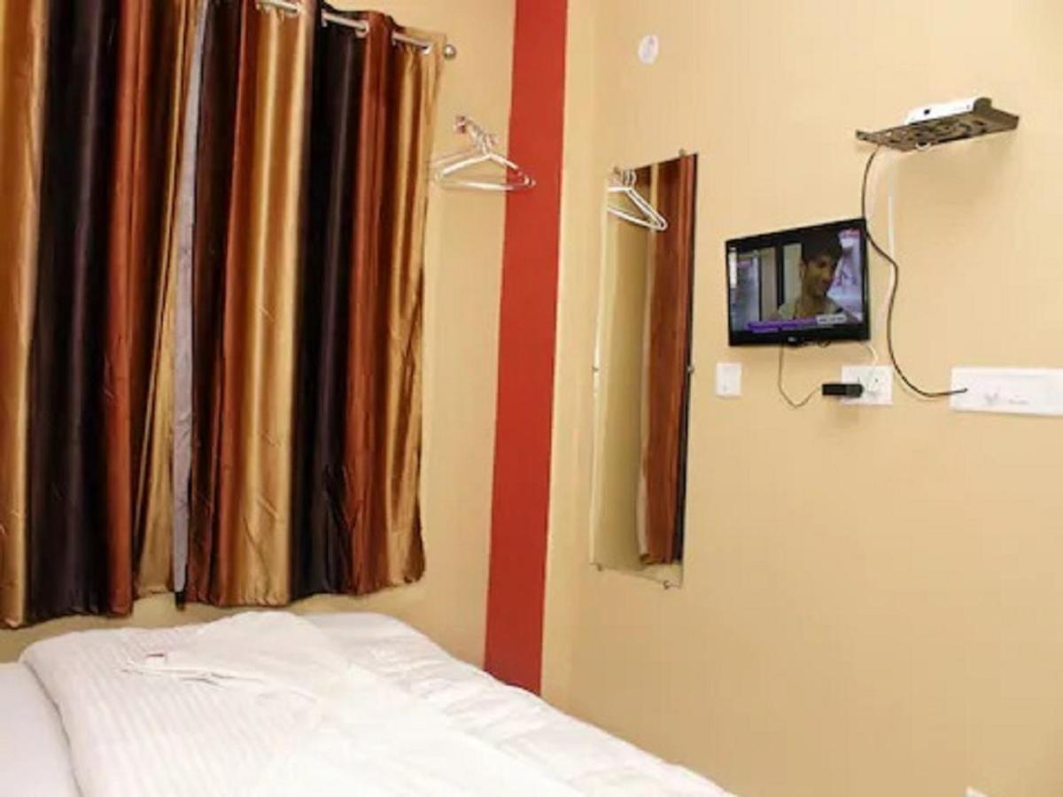 Hotel Kashi Varanasi Exterior photo